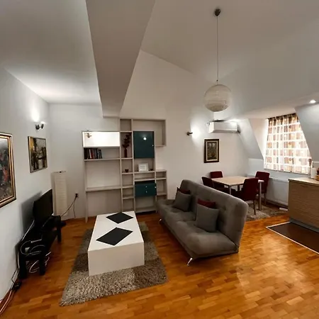 Vortex Apartment Skopje Extérieur photo